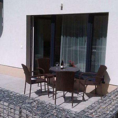 Sunny, Fully Furnished Studio Type With Terrace Plzeň Buitenkant foto